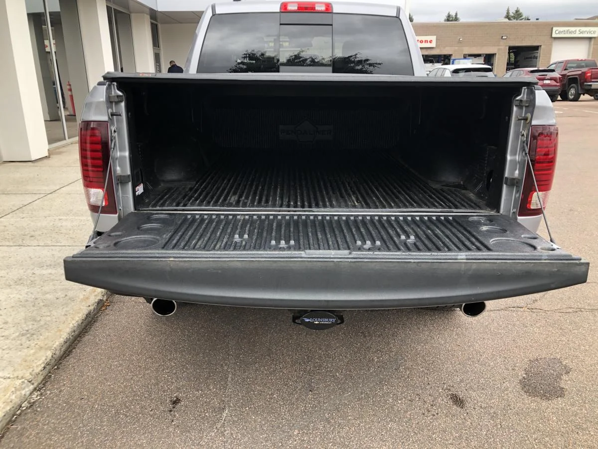 Used 2019 Silver RAM Warlock 4x4 Crew Cab image 8