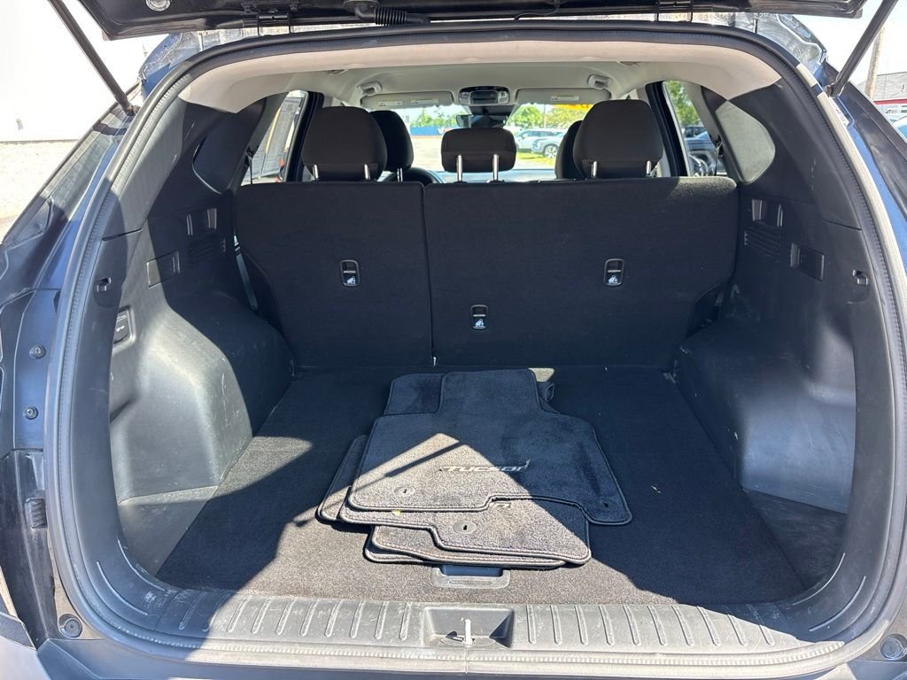 Used 2022 Black Hyundai SEL image 34