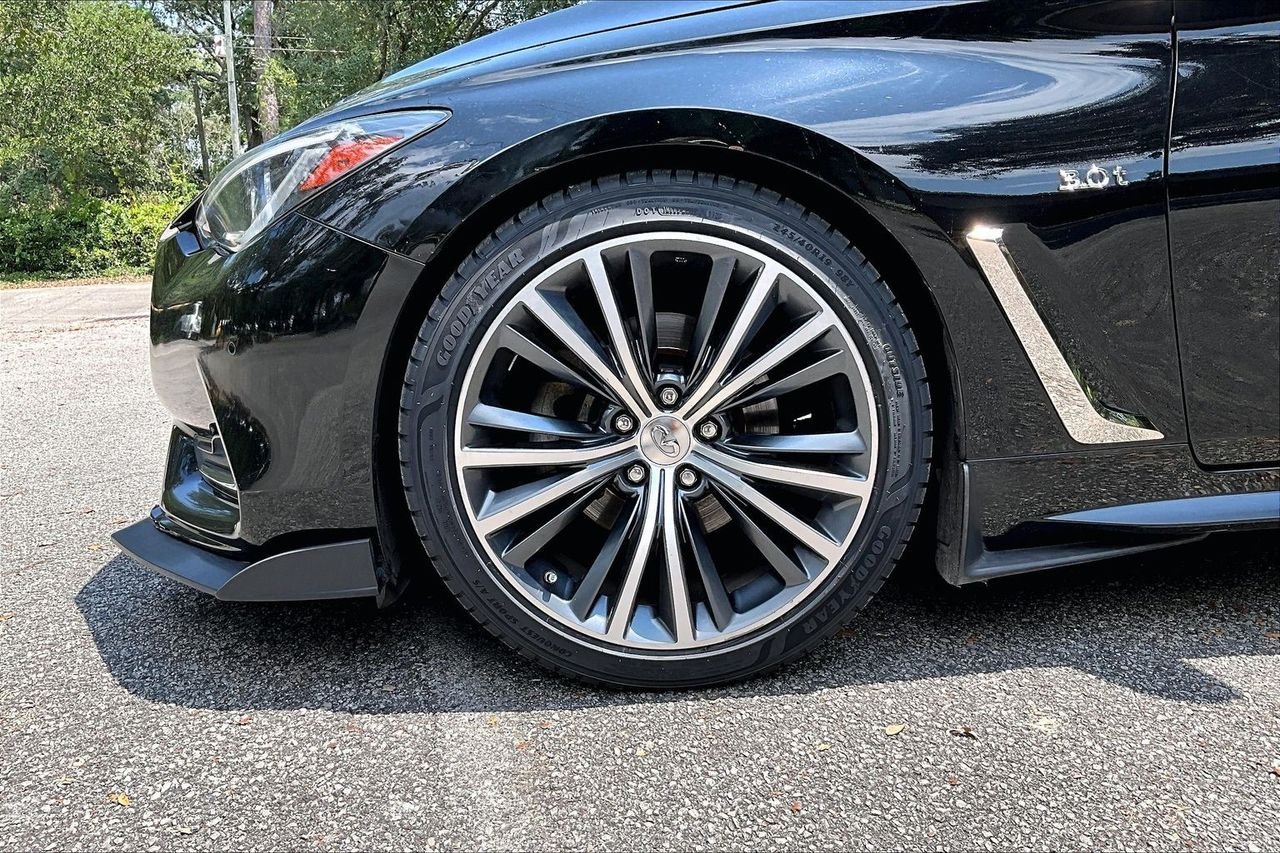 Used 2019 Black INFINITI 3.0t LUXE image 31