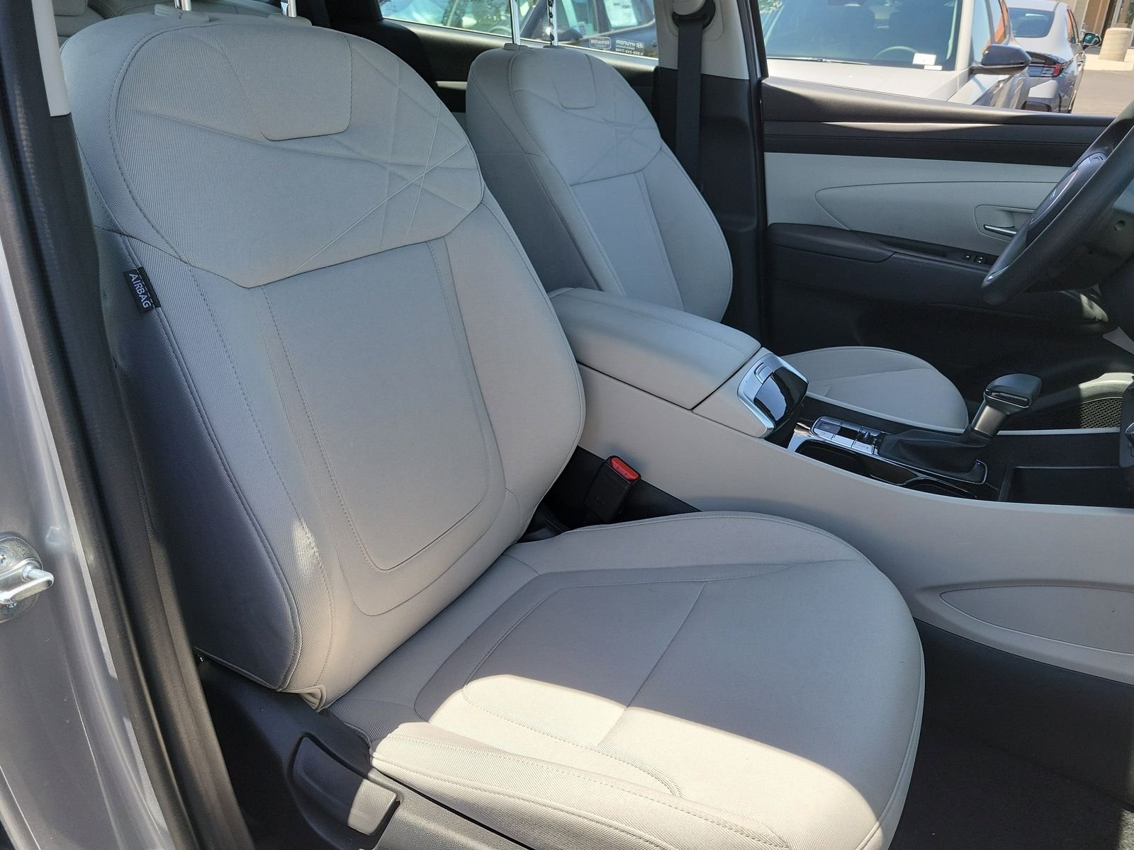 Used 2025 Silver Hyundai SE image 23