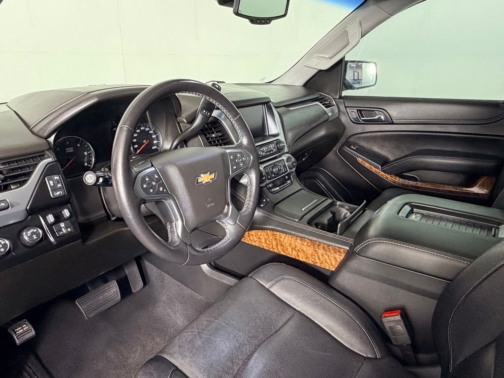 Used 2019 Silver Chevrolet Premier image 27