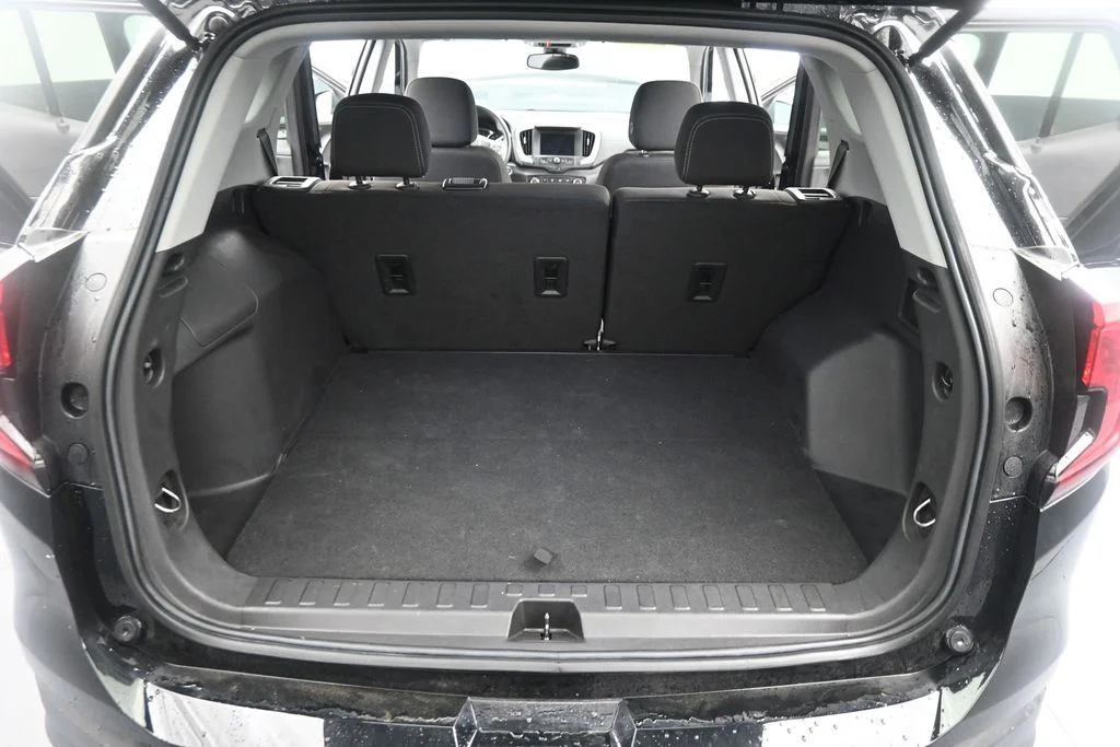 2024 GMC Terrain SLE - Photo 24