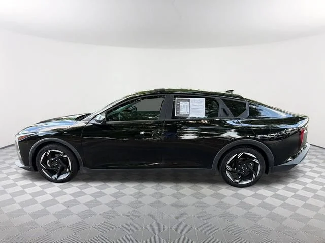 Used 2025 Black Kia EX image 8