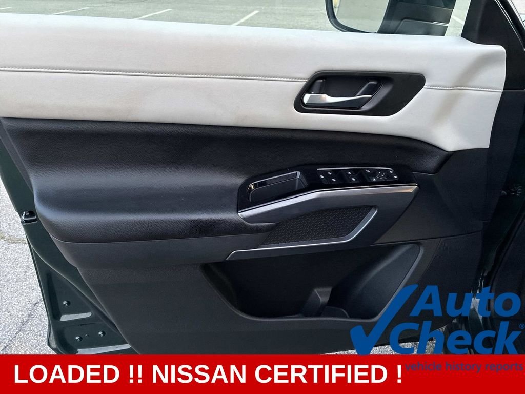 Used 2023 Black Nissan SL image 22