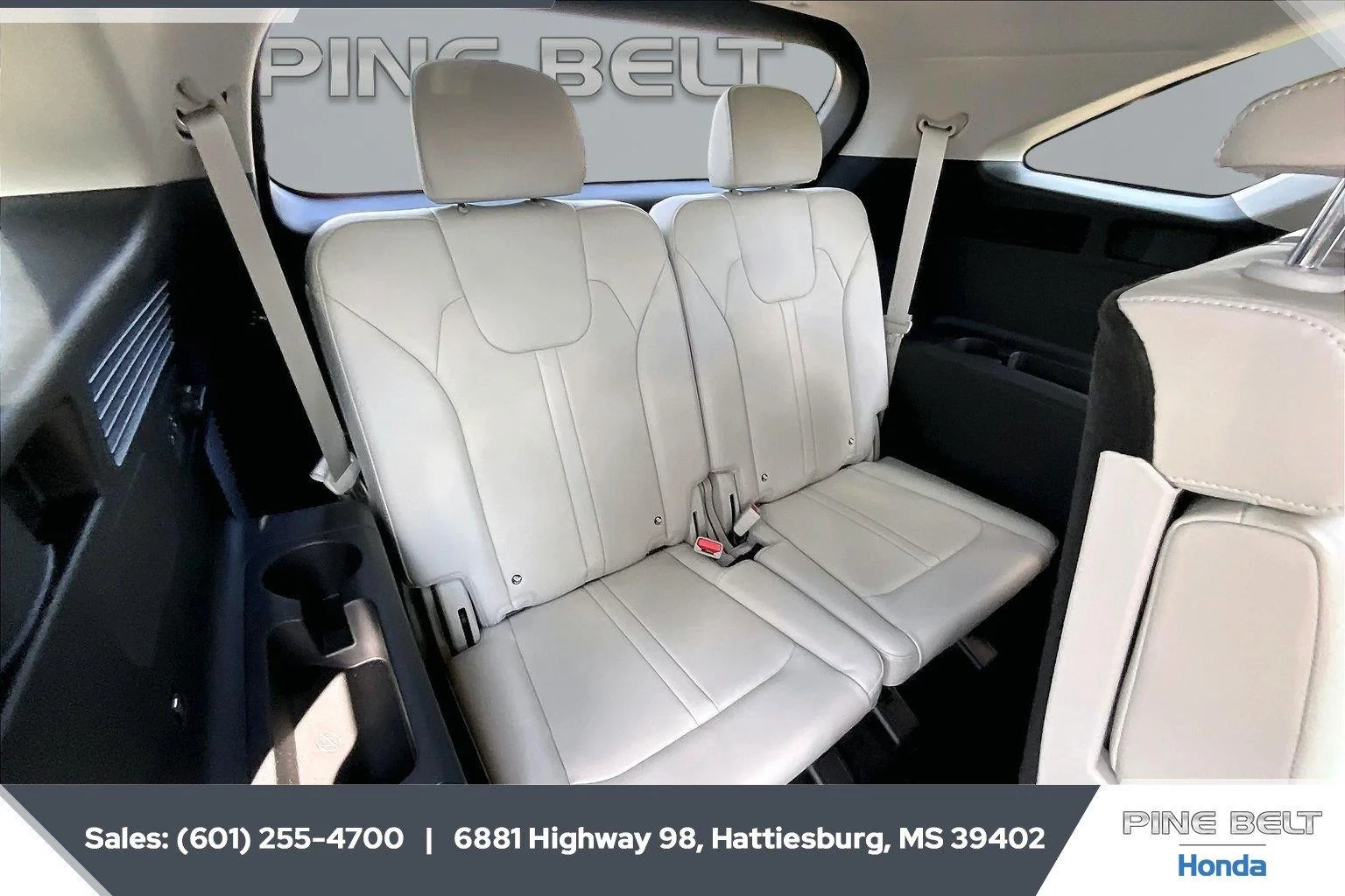 Used 2025 Glacial White Pearl Kia S image 21