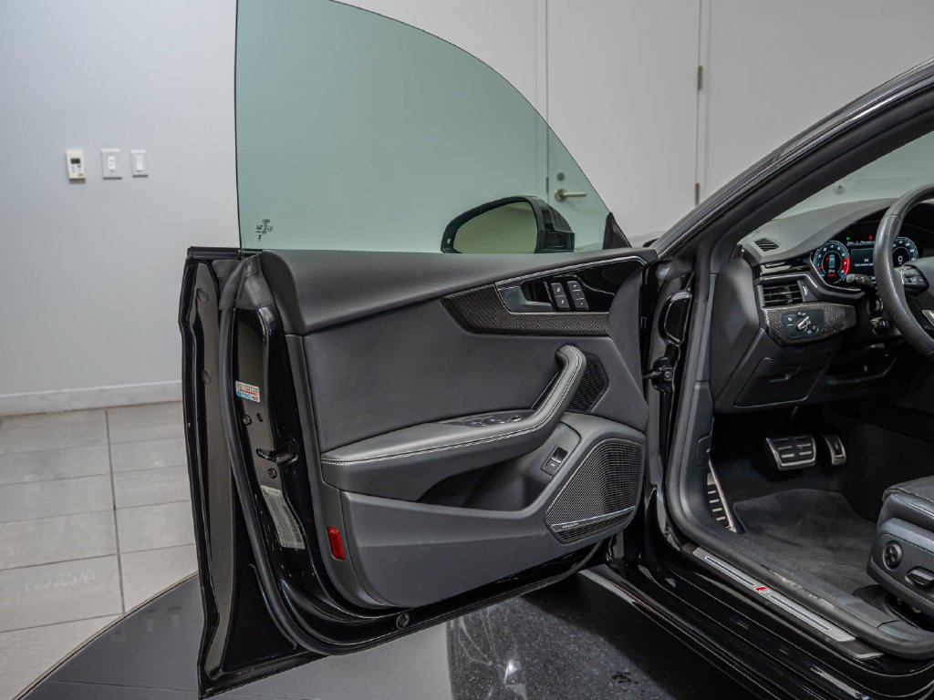 Used 2024 Mythos Black Metallic Audi Premium Plus image 29