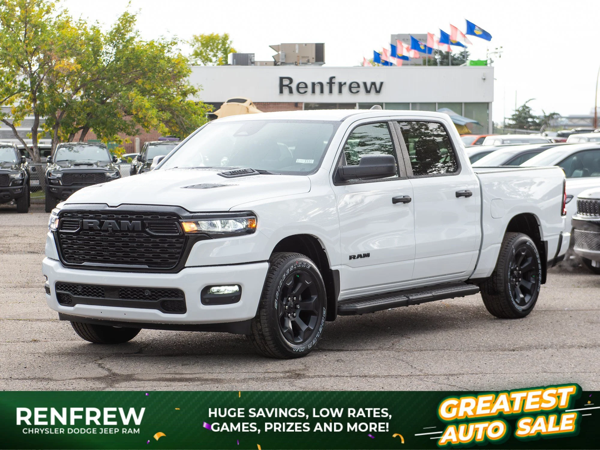 New 2026 White RAM Express* Crew Cab 4x4, 3.92 Rear Axle Ratio, Running Boards, Adaptive Cruise image 1