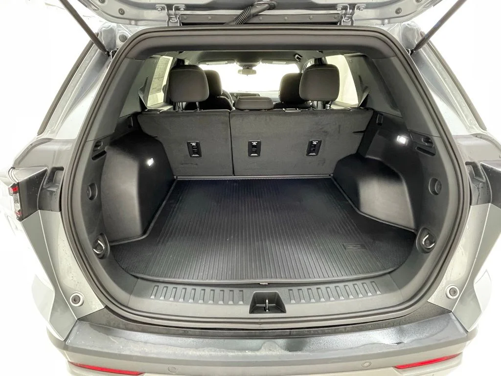 2026 Chevrolet Equinox LT - Photo 6