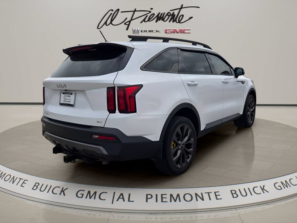 Used 2023 White Kia X-Line EX image 6