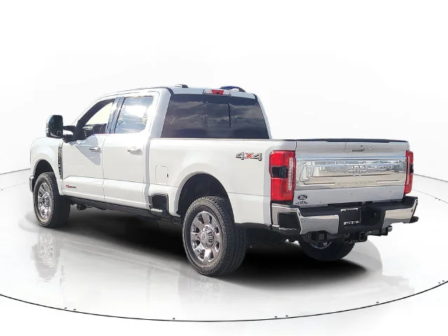 New 2027 Oxford White Ford King Ranch image 7