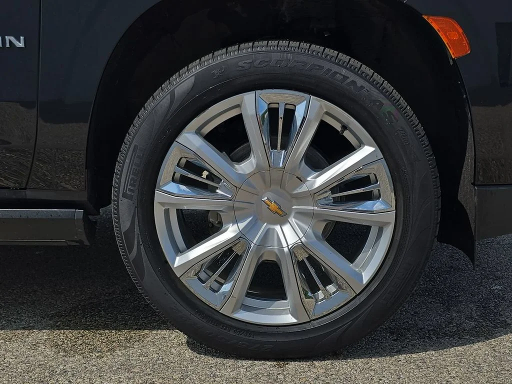 Certified Used 2021 Black Chevrolet High Country image 34