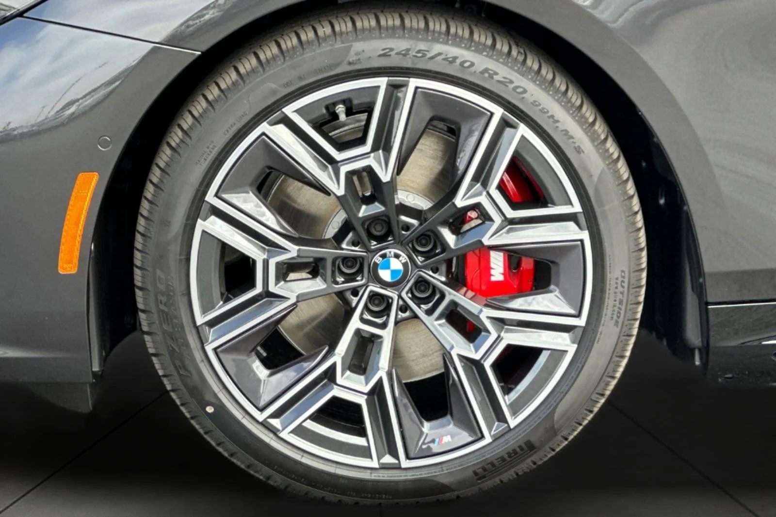 New 2027 Dark Graphite Metallic BMW eDrive40 image 25