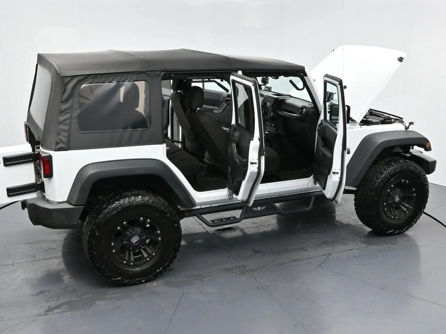 Used 2017 Bright White Clearcoat Jeep Sport image 36