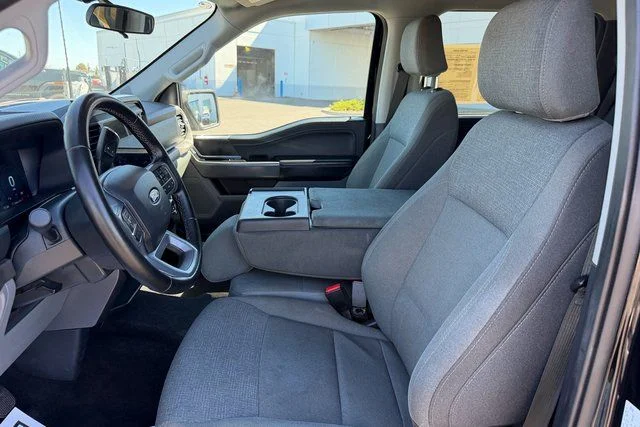 Used 2025 Black Ford XLT image 13