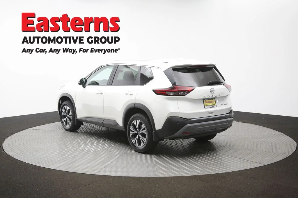 Used 2023 White Nissan SV image 66