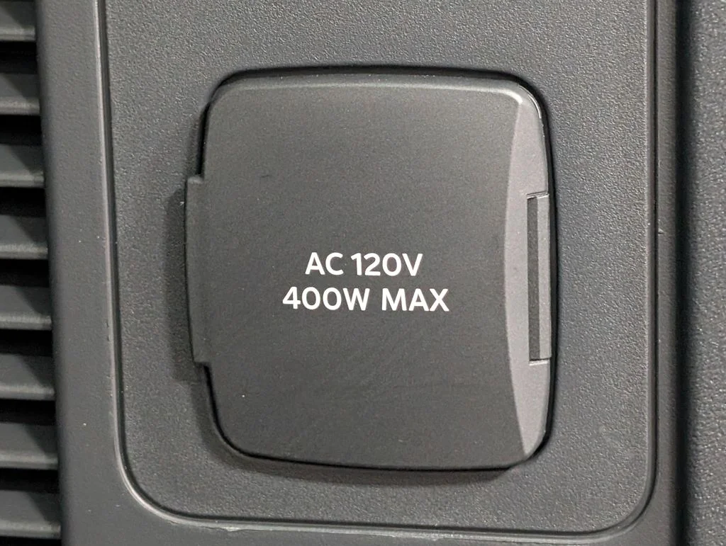 New 2027 Star White Metallic Tri-Coat Ford MAX King Ranch® image 24