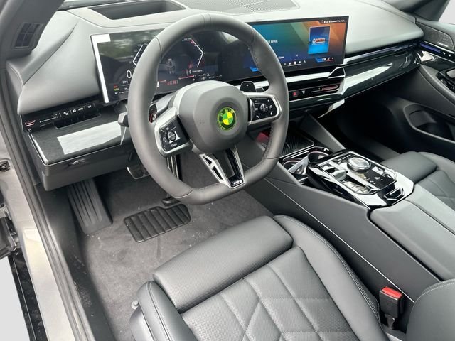2026 BMW 5 Series 530i - Photo 7