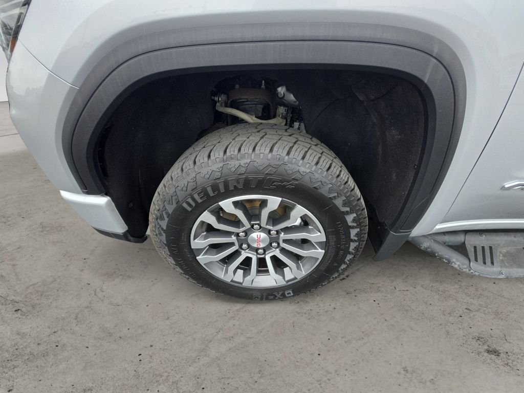 Certified Used 2022 Silver GMC AT4 image 9