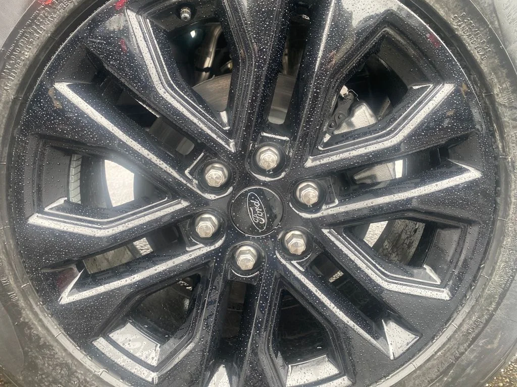 New 2026 Black Ford XLT image 31