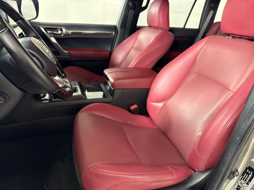 Used 2022 Silver Lexus 460 image 11