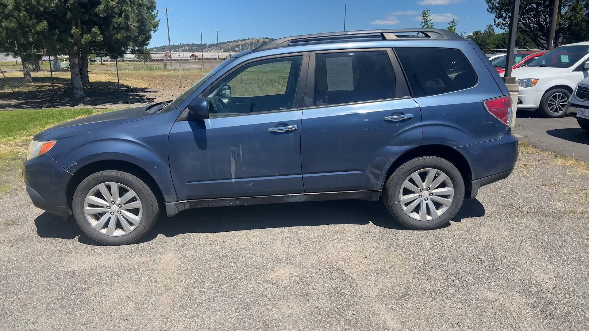 Used 2012 Gray Subaru  image 2