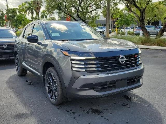 New 2027 Gun Metallic Nissan SR image 3