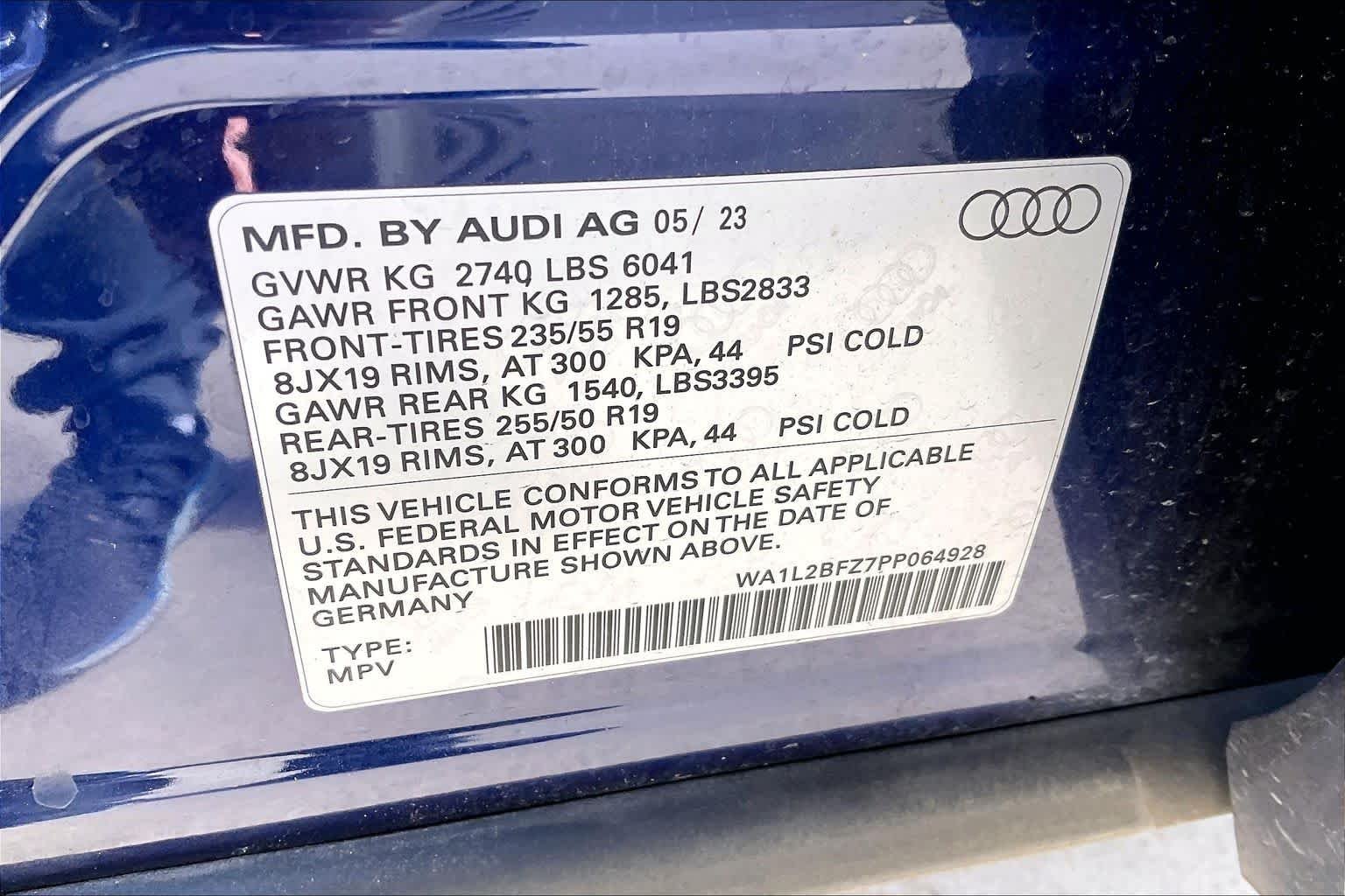 Used 2023 Navarra Blue Metallic Audi Premium Plus image 32