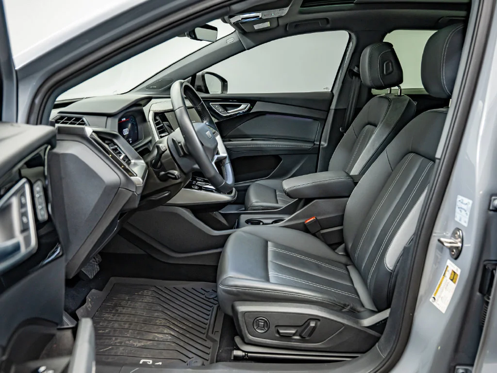Used 2024 Pebble Audi Premium Plus image 29