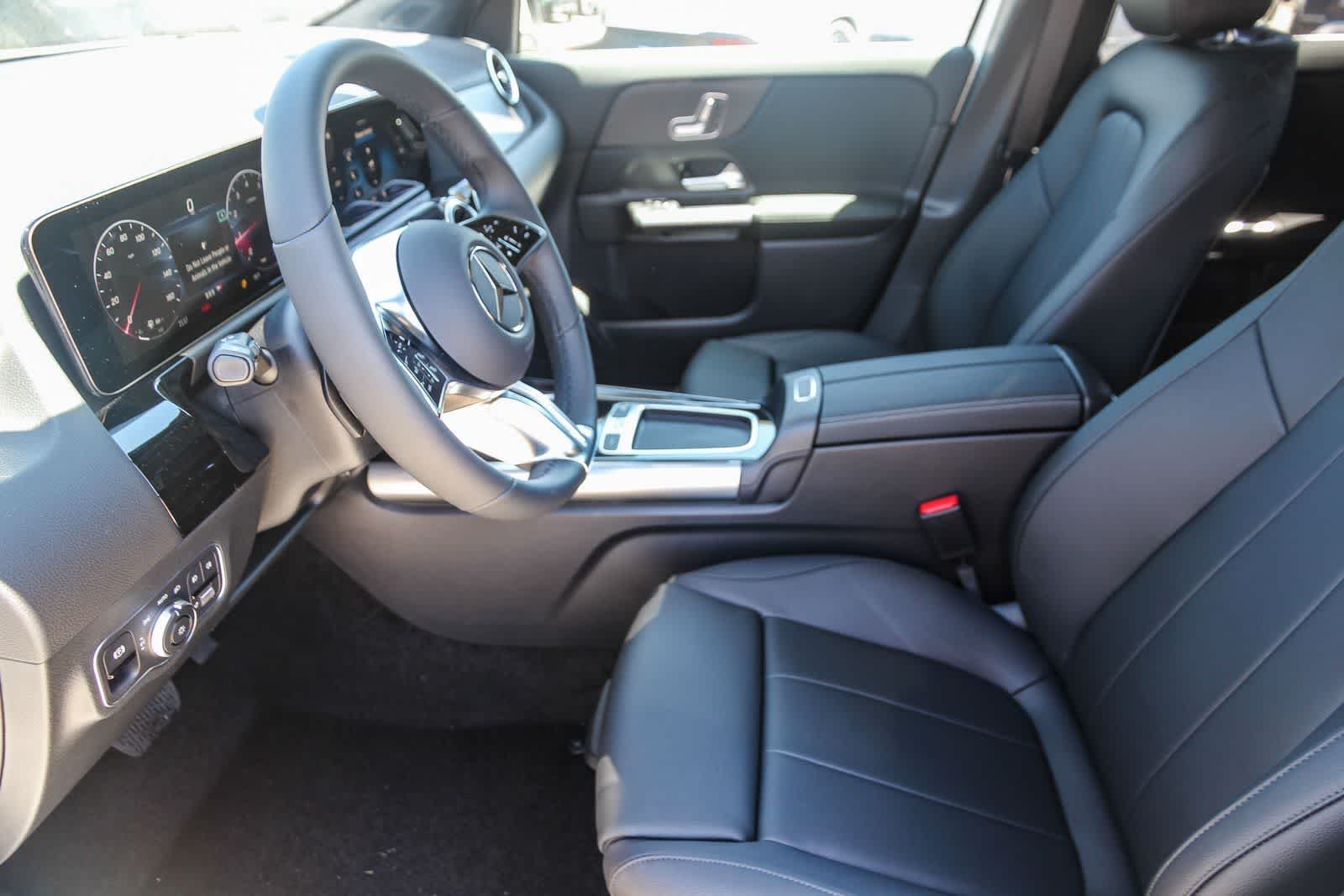 New 2026 Polar White Mercedes-Benz GLA 250 image 19