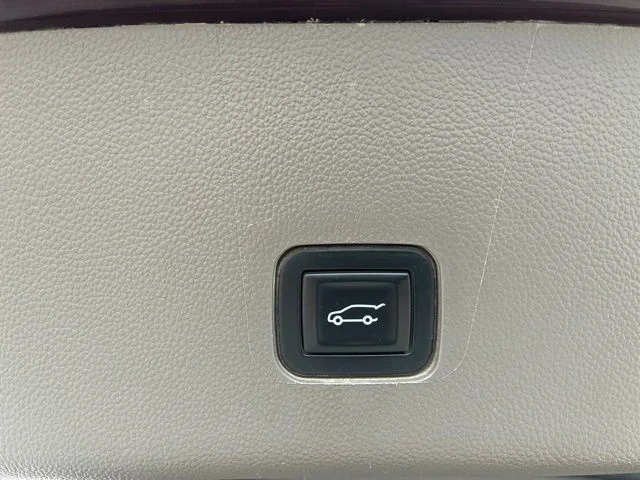 Used 2019 Black Chevrolet LT image 17
