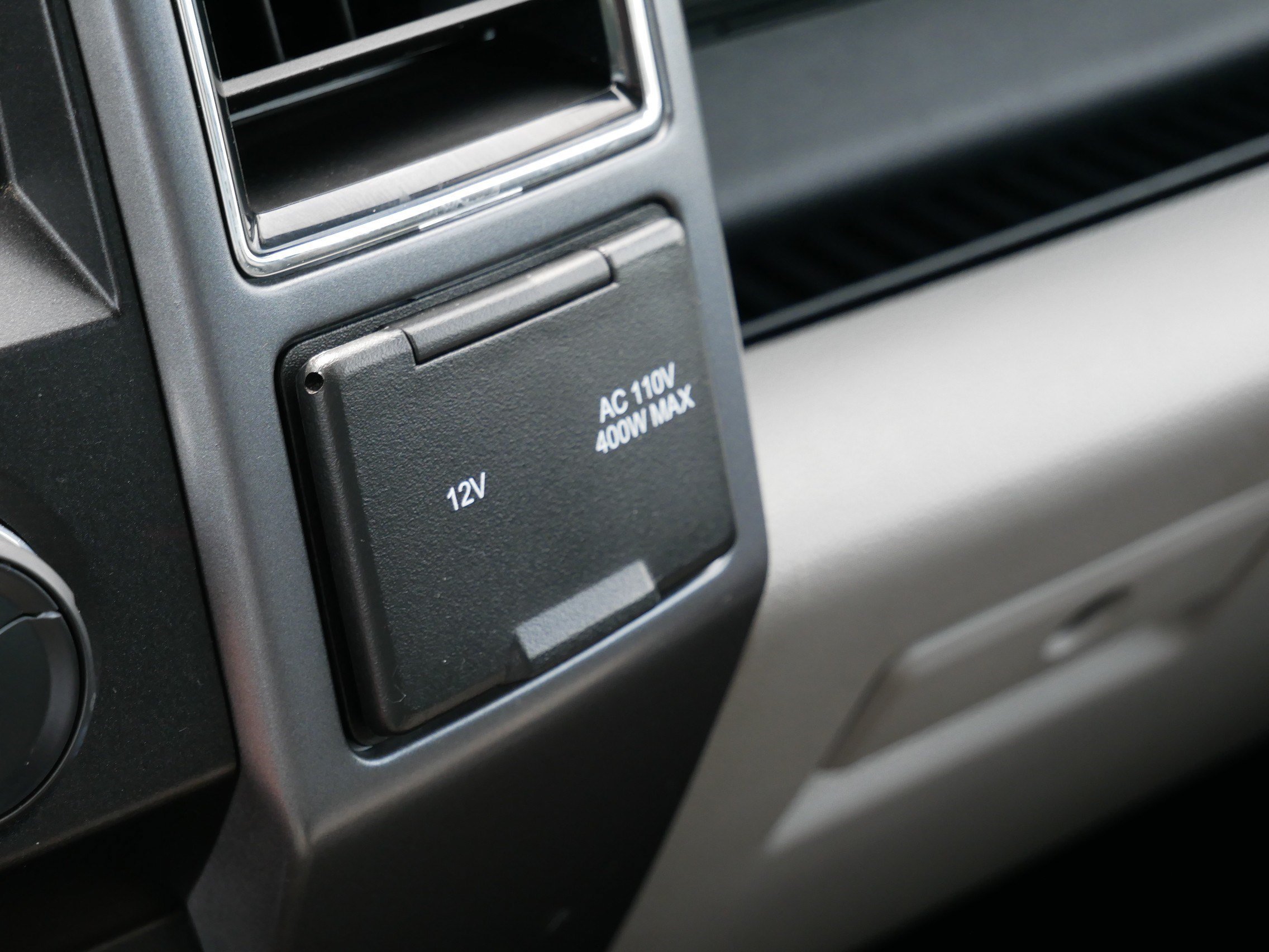2020 Ford F-150 XLT - Photo 23