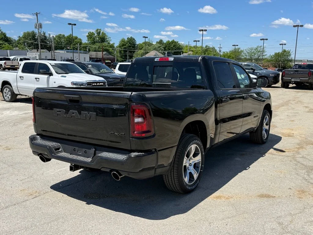 New 2026 Diamond Black Crystal Pearl-Coat Exterior Paint RAM Express image 6