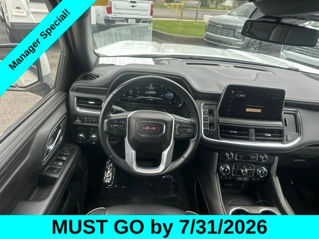 Used 2023 White GMC SLT image 26
