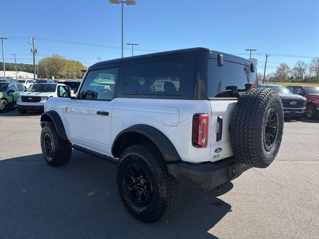 New 2026 Oxford White Ford Badlands® image 5