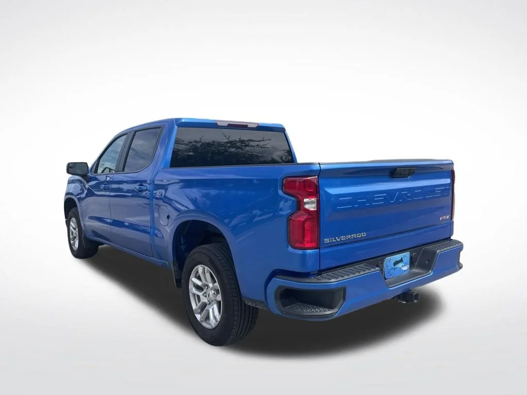 Used 2026 Rip Tide Blue Chevrolet RST image 5