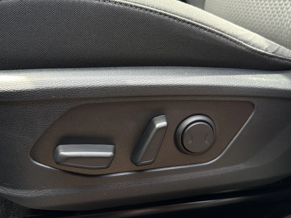 Certified Used 2026 Gravity Gray Kia S image 10