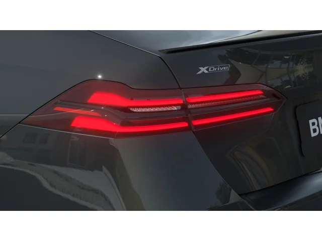 New 2027 Dravit Grey Metallic BMW 550e xDrive image 8