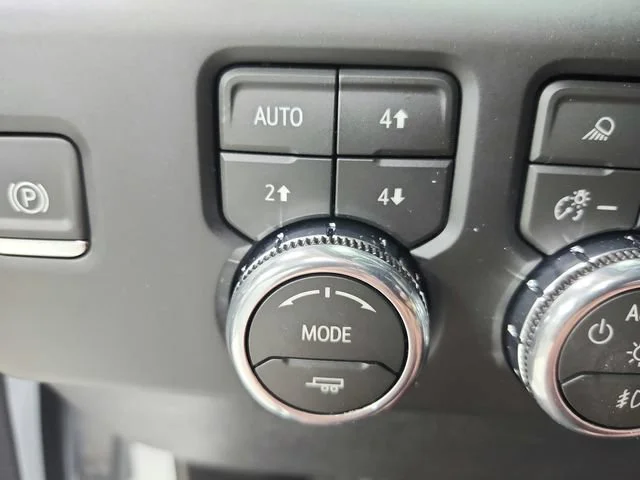 2026 GMC Sierra 2500HD AT4 - Photo 30