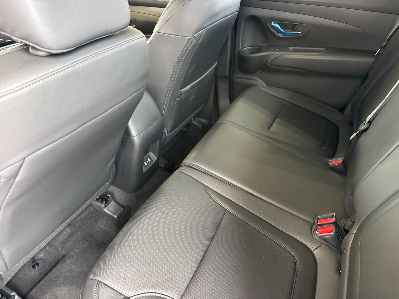 2026 Hyundai Santa Cruz SEL - Photo 11