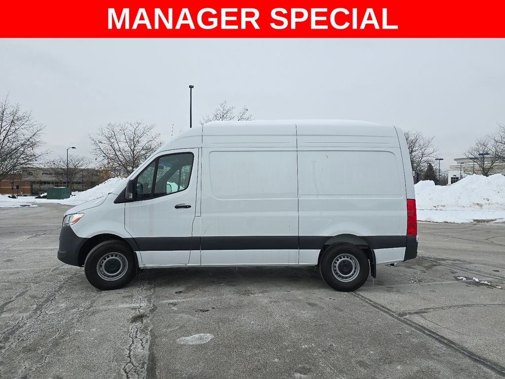 New 2025 Arctic White Mercedes-Benz Cargo 144 WB image 10