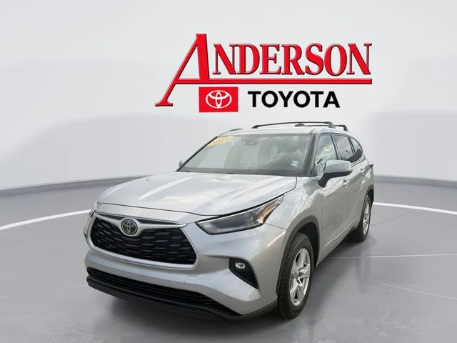 Used 2021 Silver Toyota LE image 1