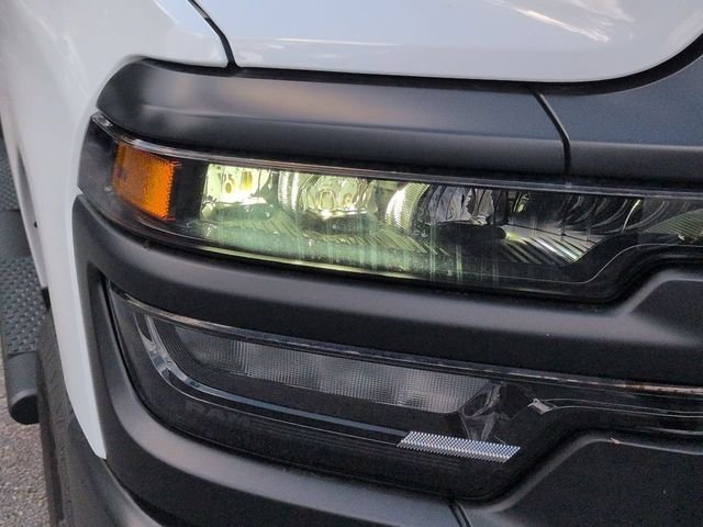 2026 RAM 3500 Tradesman - Photo 10
