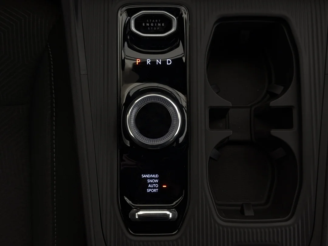 New 2026 Grey Jeep Laredo - - 4x4 - Pkg 23F - Compact Spare - 1.6L Turbo Hybrid - 12.3 Touchscreen & More! image 22