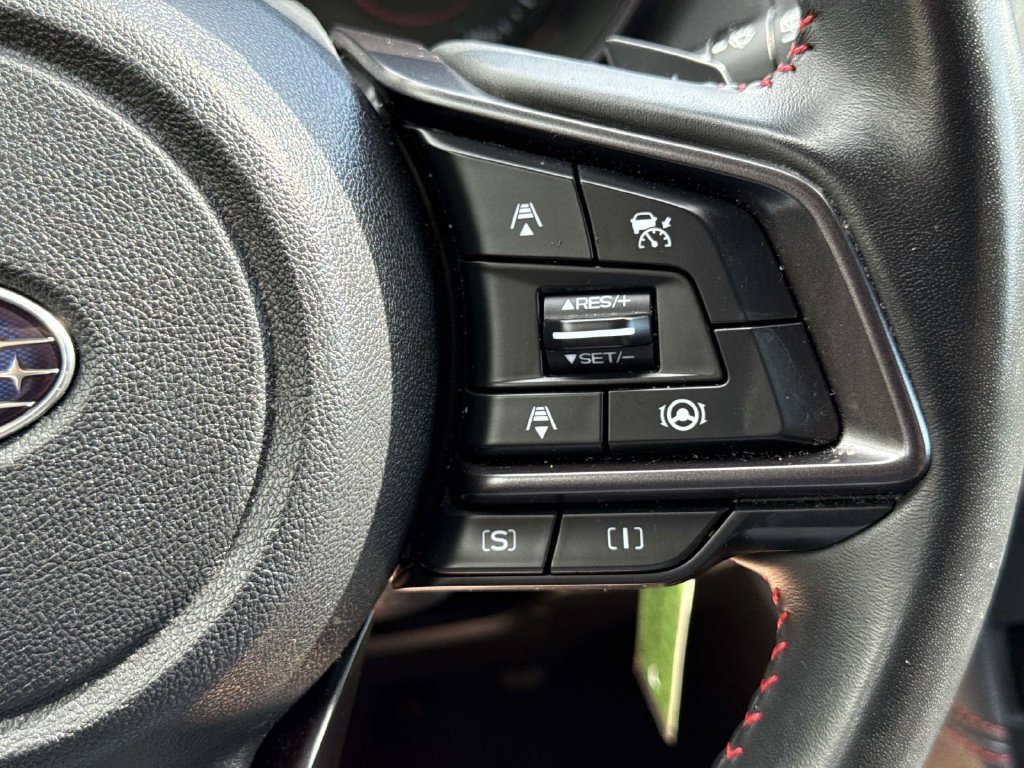 Used 2023  Subaru Premium image 35