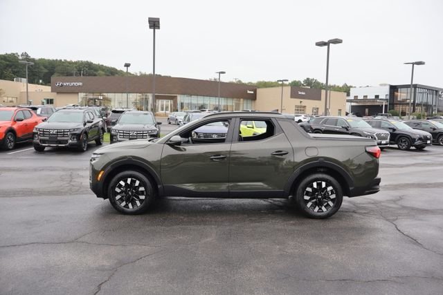 Used 2025 Green Hyundai SEL image 4