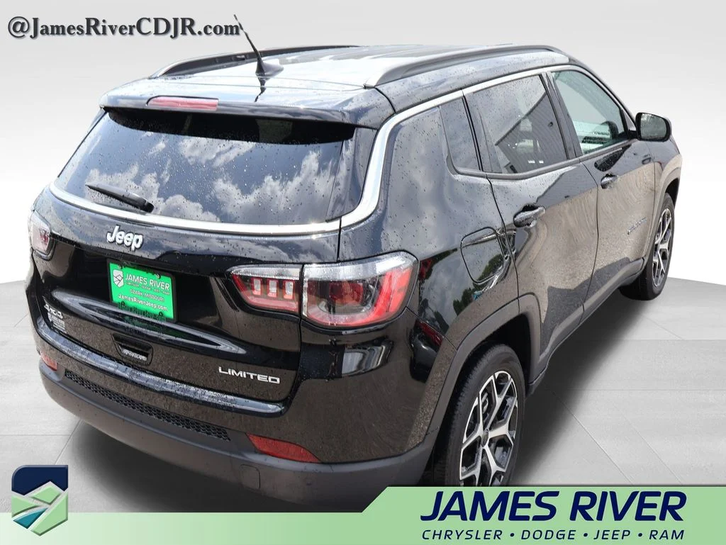 Used 2025 Black Jeep Limited image 5