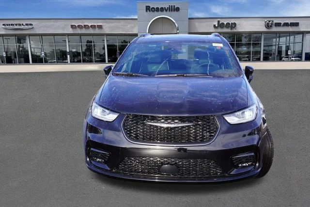 New 2026 Black Chrysler Limited image 8