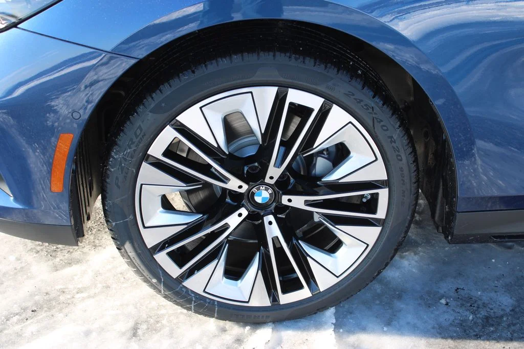 2026 BMW 5 Series 530i - Photo 35