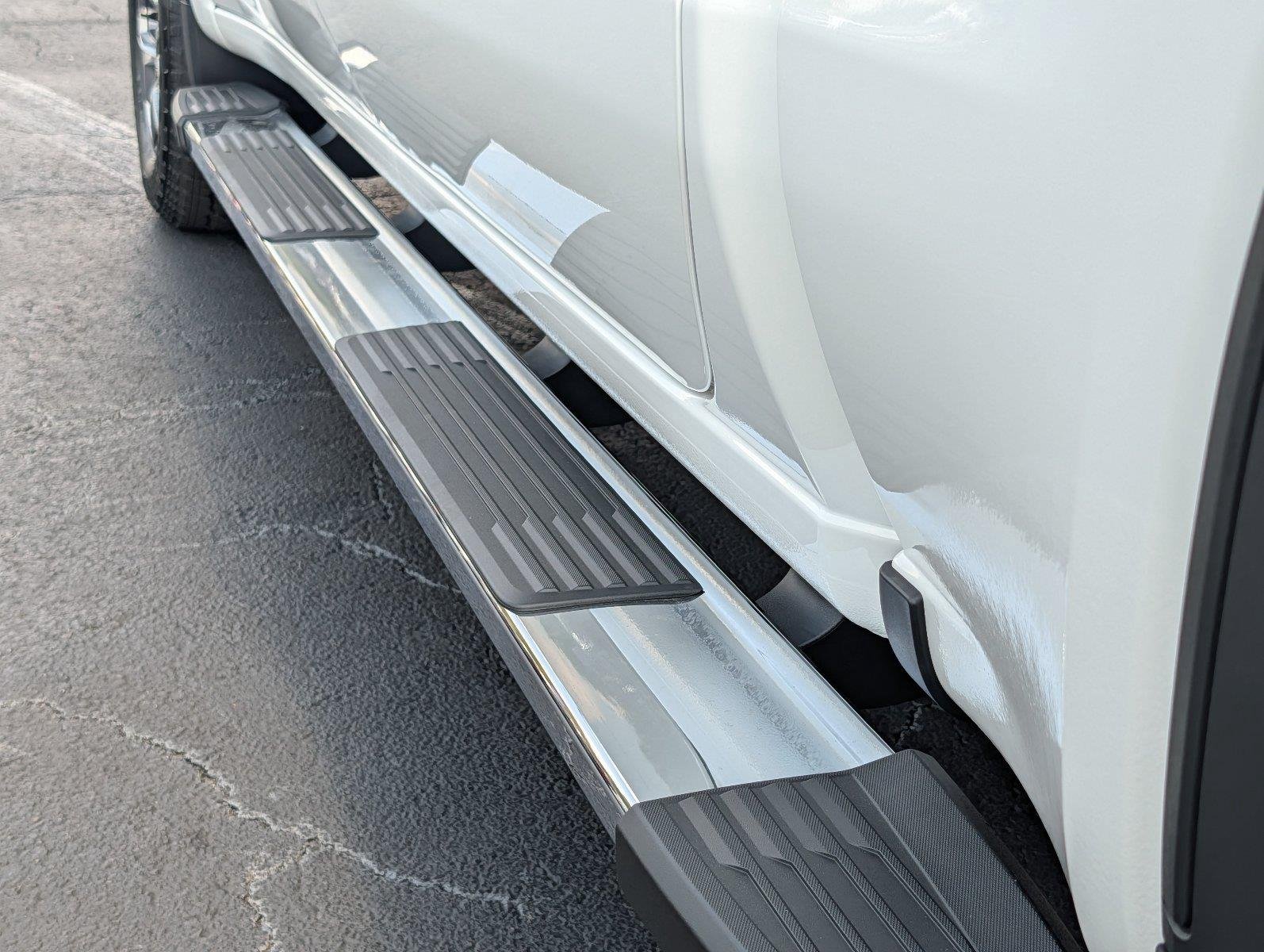 New 2026 Summit White GMC SLT image 35