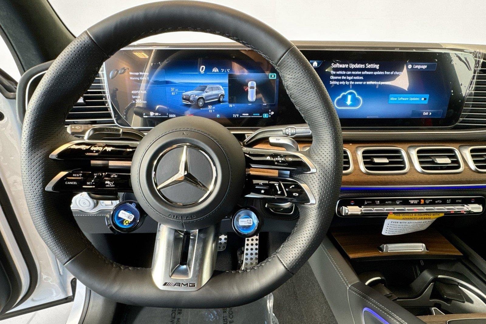 New 2026 Manufaktur Moonlight White Metallic Mercedes-Benz AMG® GLS 63 image 11